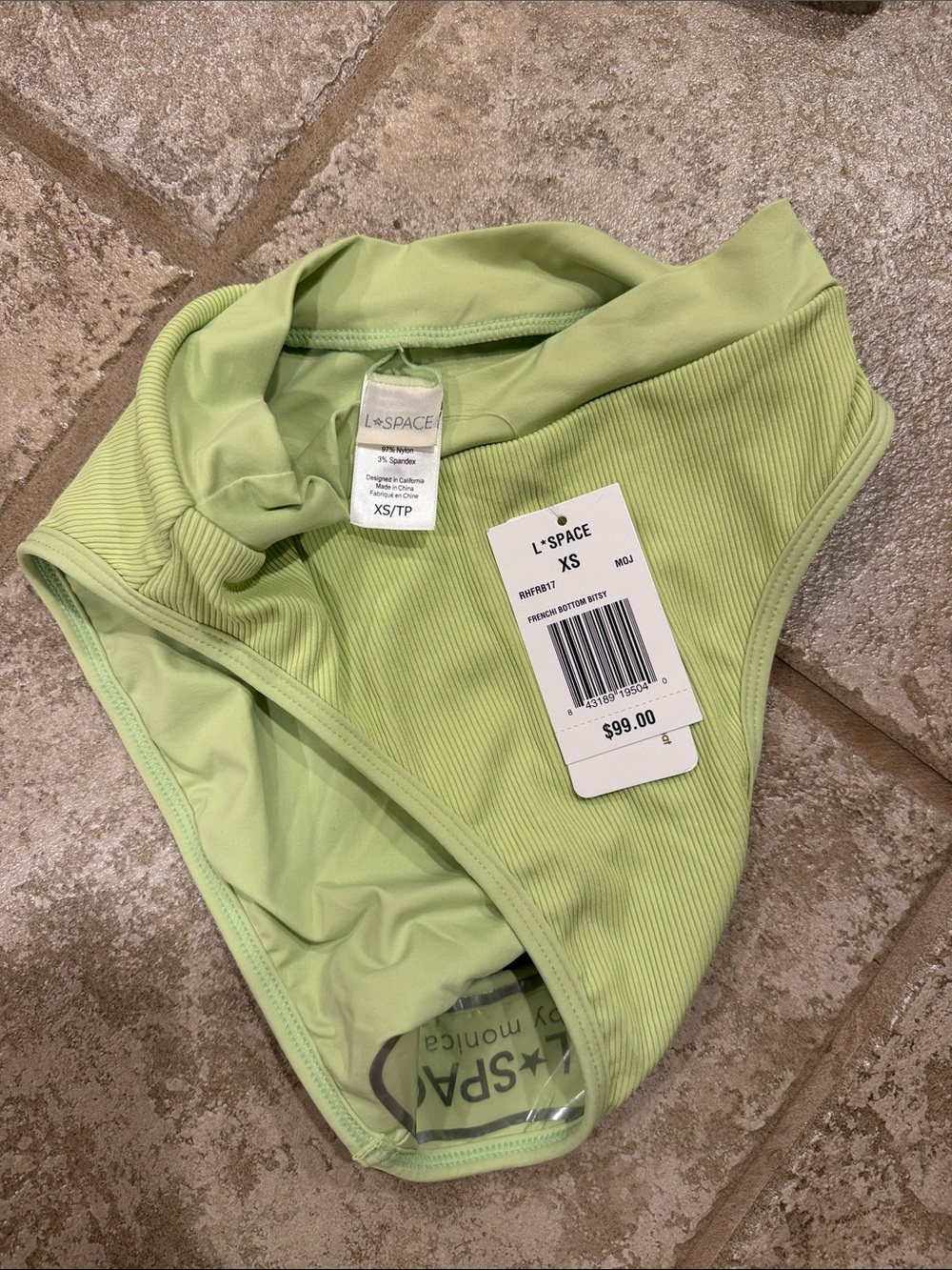l*space Ribbed Scoop Bikini Set in Light Green - Picture 3 of 6
